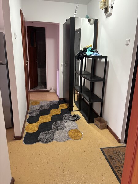 Titan chiar la metrou Nicolae Grigorescu