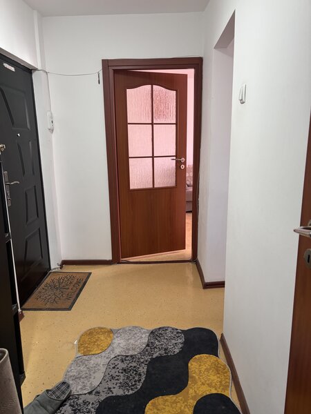 Titan chiar la metrou Nicolae Grigorescu